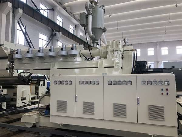 Máquina que lamina de 1600m m de la anchura de papel de la protuberancia automática llena de la capa LDPE/HDPE/EVA 0