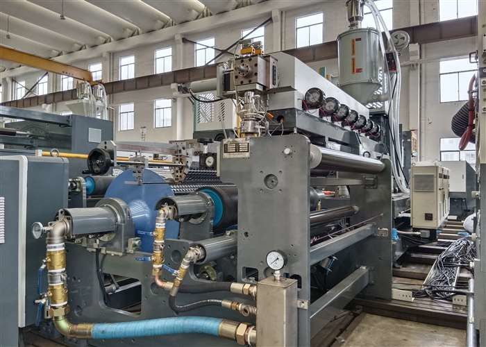 Capacidad 200 - 400 Kg/Hr Máquina de laminado de recubrimiento por extrusión Máxima velocidad de recubrimiento 200 M/Min