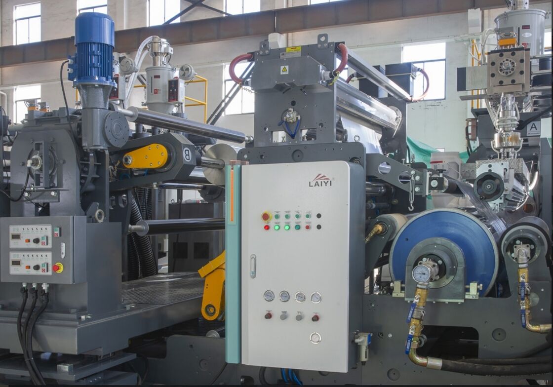 Los tipos más eficientes de máquinas laminadoras por extrusión de papel de una cara