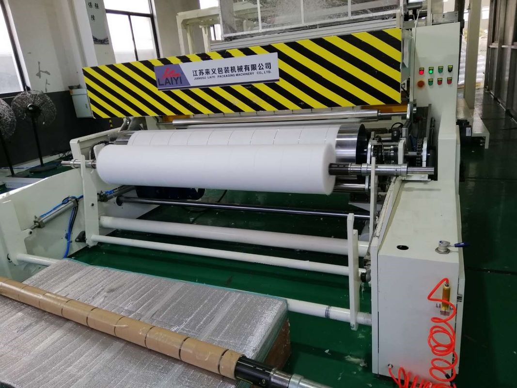 Máquina soplada derretimiento de la tela de la anchura del acero inoxidable 1600m m para el material del filtro de la máscara