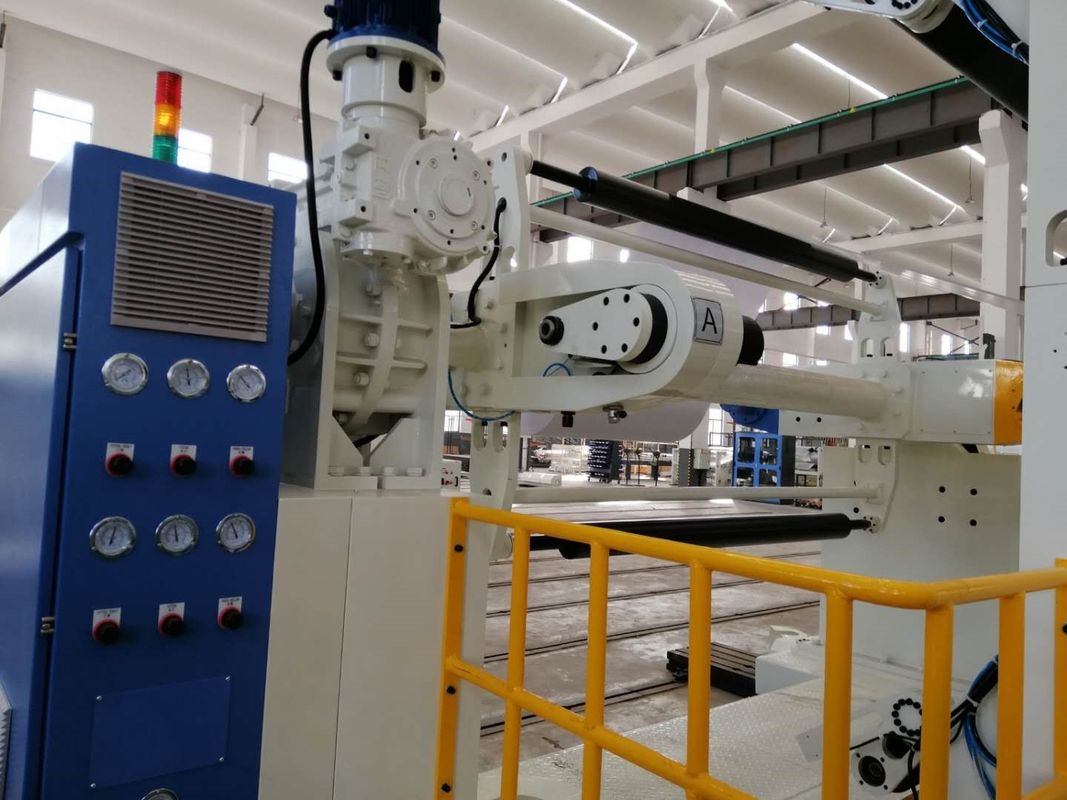 1200-1600mm Máquina de laminado automático de película de plástico de alta velocidad PE, de un solo / doble lado blanco y azul