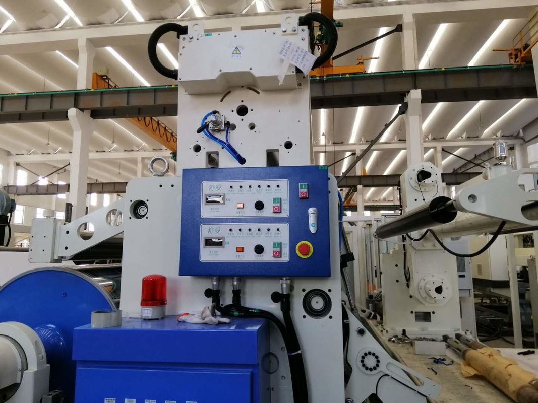 El doble especial de las devanaderas y de las desenrolladoras echó a un lado anchura de la máquina que laminaba 1100/1300/1600/2100/2400m m